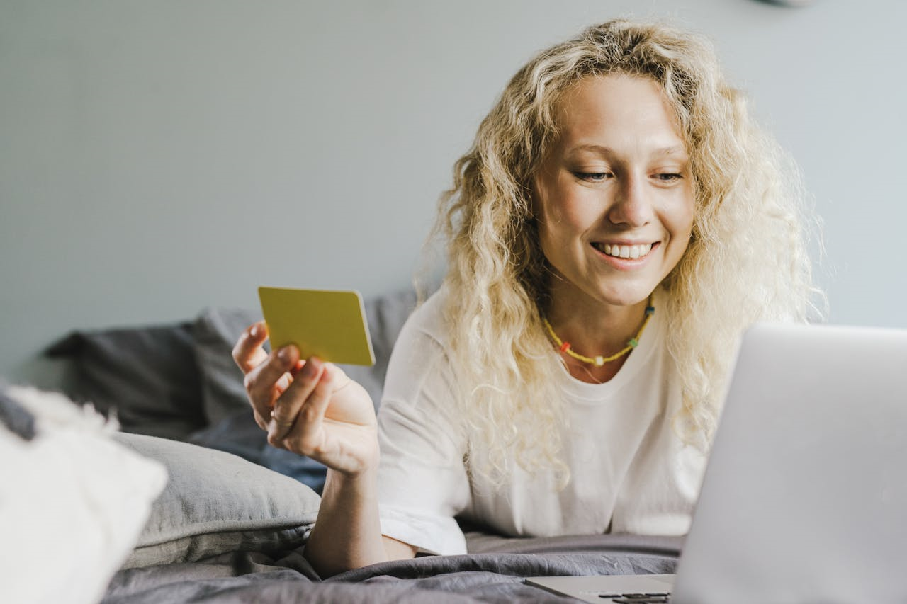 A Brief Guide To 4 Cashback Cards with No Annual Fees