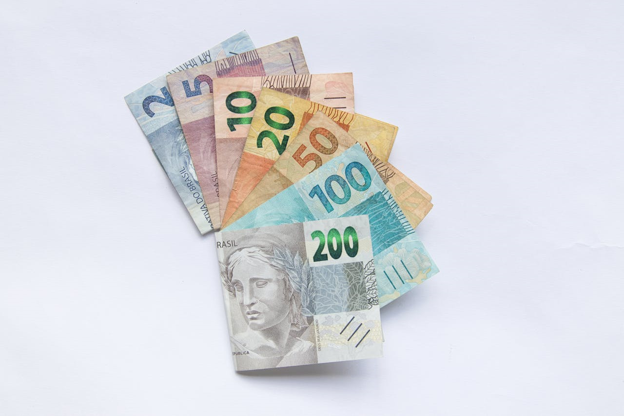 Utilizing Tax Benefits for Wealth Accumulation in Brazil