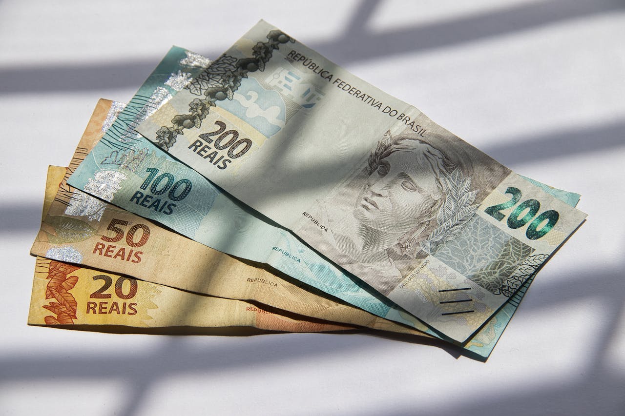 How to Protect Investments Against Inflation in Brazil